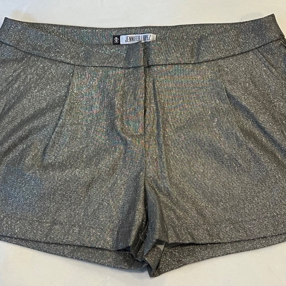 Jennifer Lopez Size 8 Metallic silver gray dress chino shorts NWT NEW - Picture 5 of 5